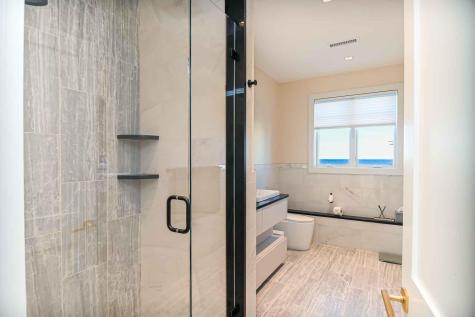 7 Nubble Point York ME 03909