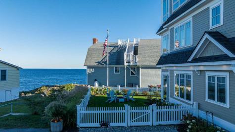 7 Nubble Point York ME 03909