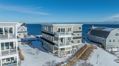 7 Nubble Point York ME 03909