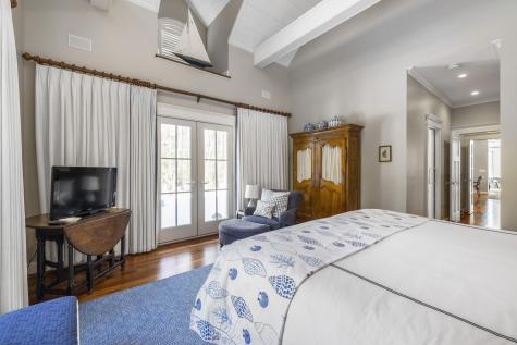 10 Old Fort Avenue Kennebunkport ME 04046