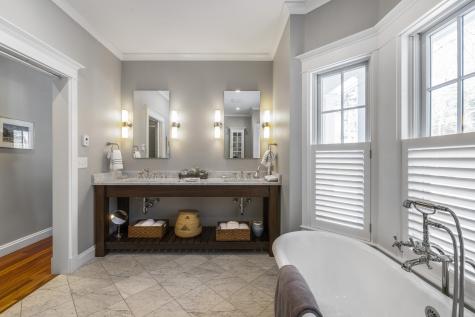 10 Old Fort Avenue Kennebunkport ME 04046