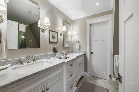 10 Old Fort Avenue Kennebunkport ME 04046