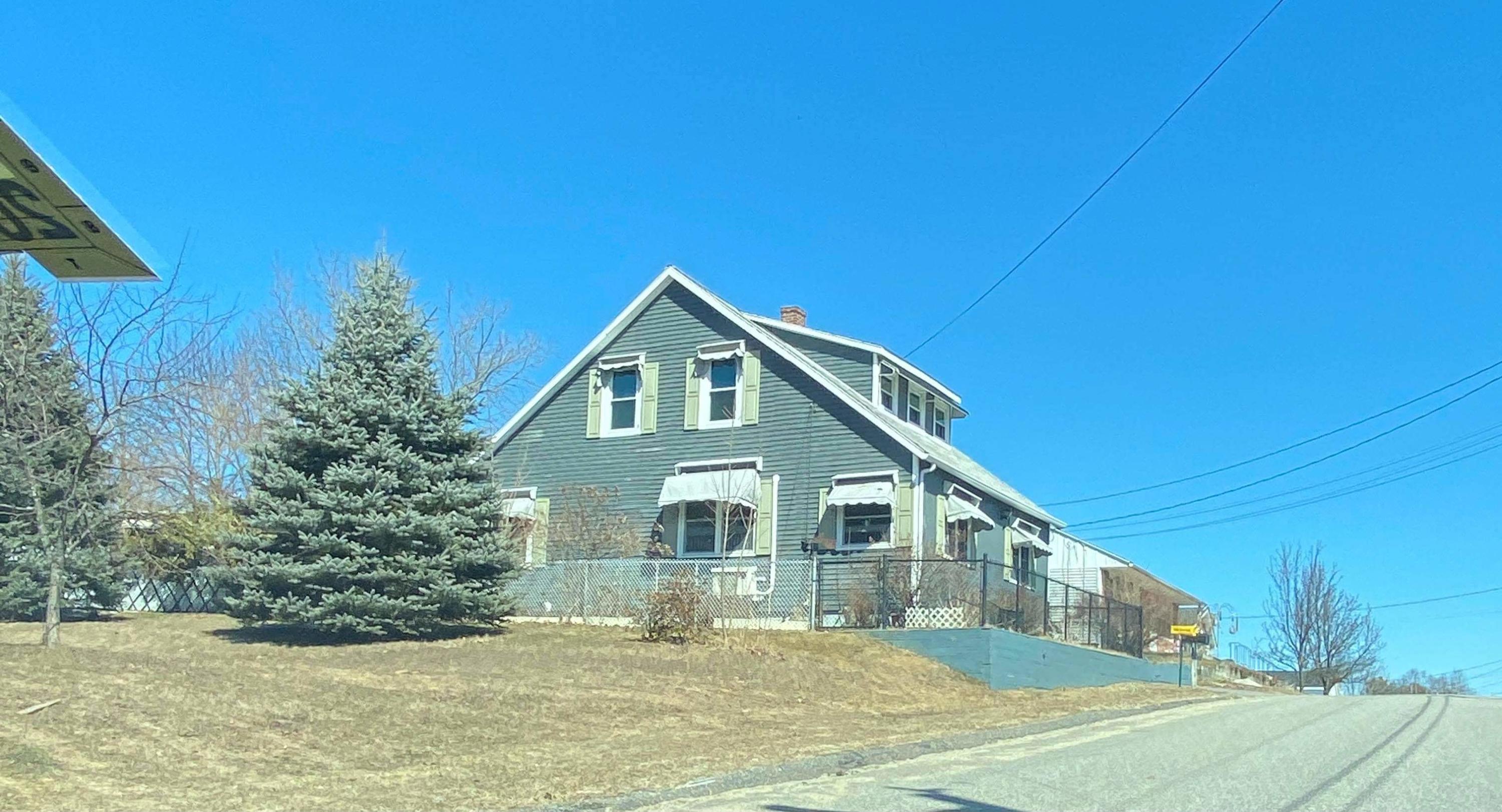 36 Dill Street Lewiston ME 04240