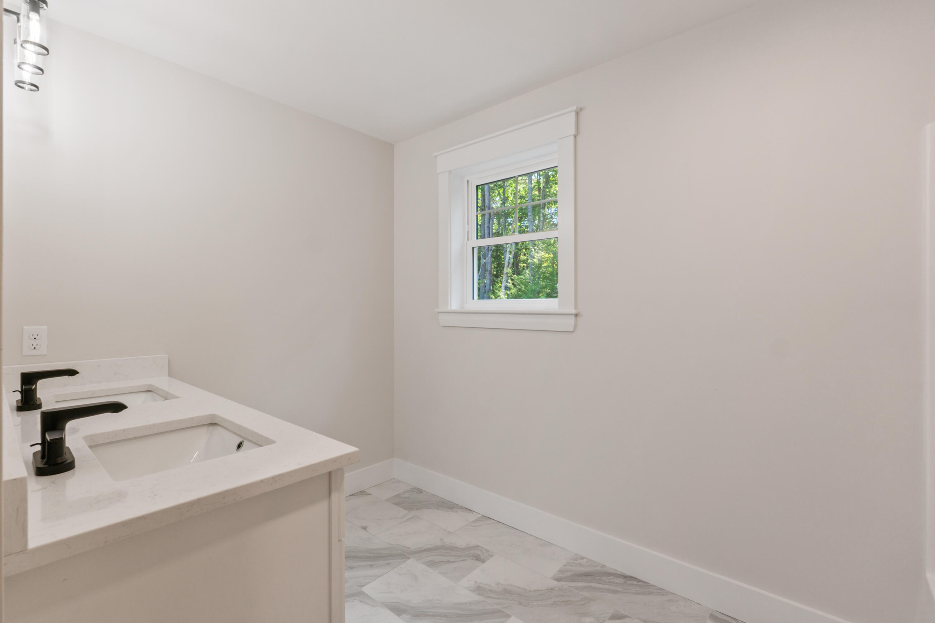 5 Stillwater Drive Gray ME 04039