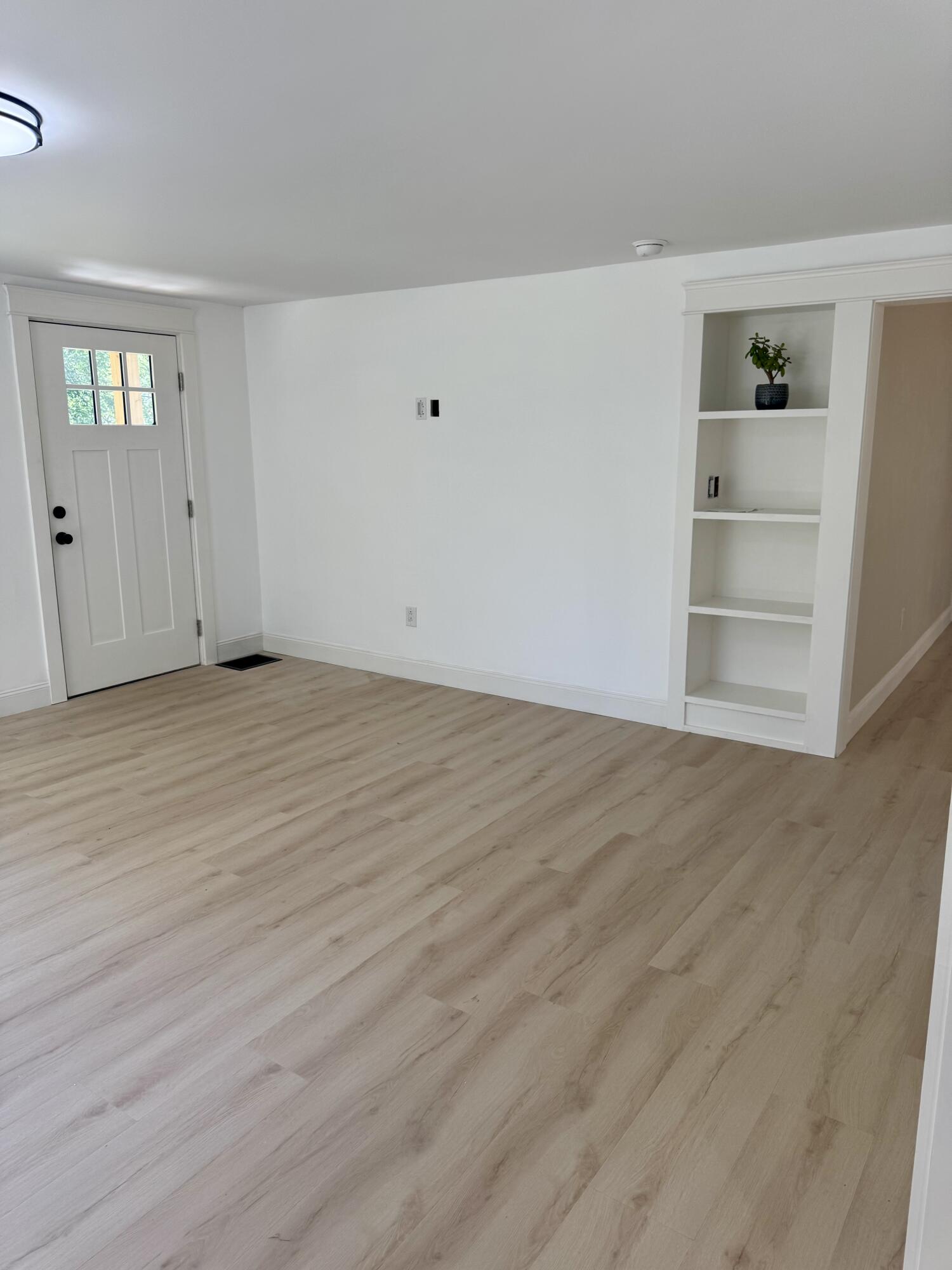 549 Hudson Road Glenburn ME 04401