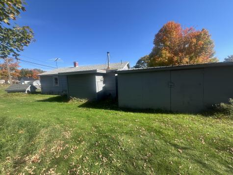 3 Corinth Road Garland ME 04939