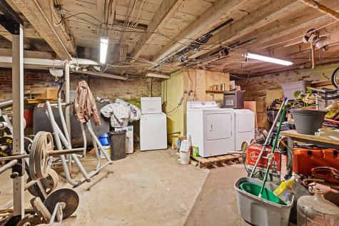 6 Grove Street Hallowell ME 04347