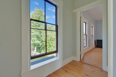 11 Hathorn Street Richmond ME 04357