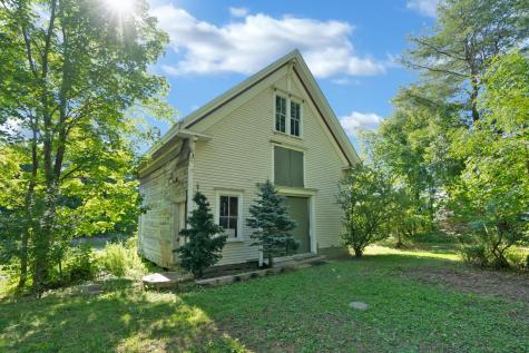 11 Hathorn Street Richmond ME 04357