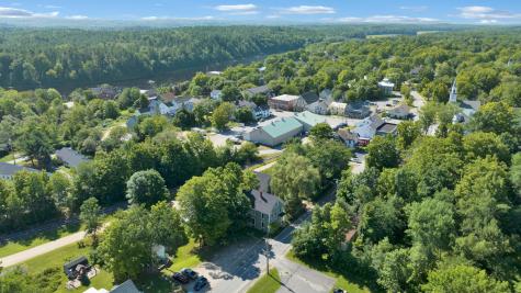 11 Hathorn Street Richmond ME 04357