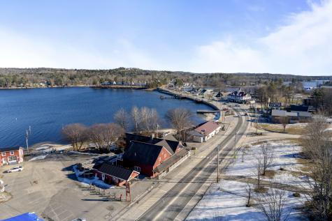 28 Mayberry Landing Naples ME 04055