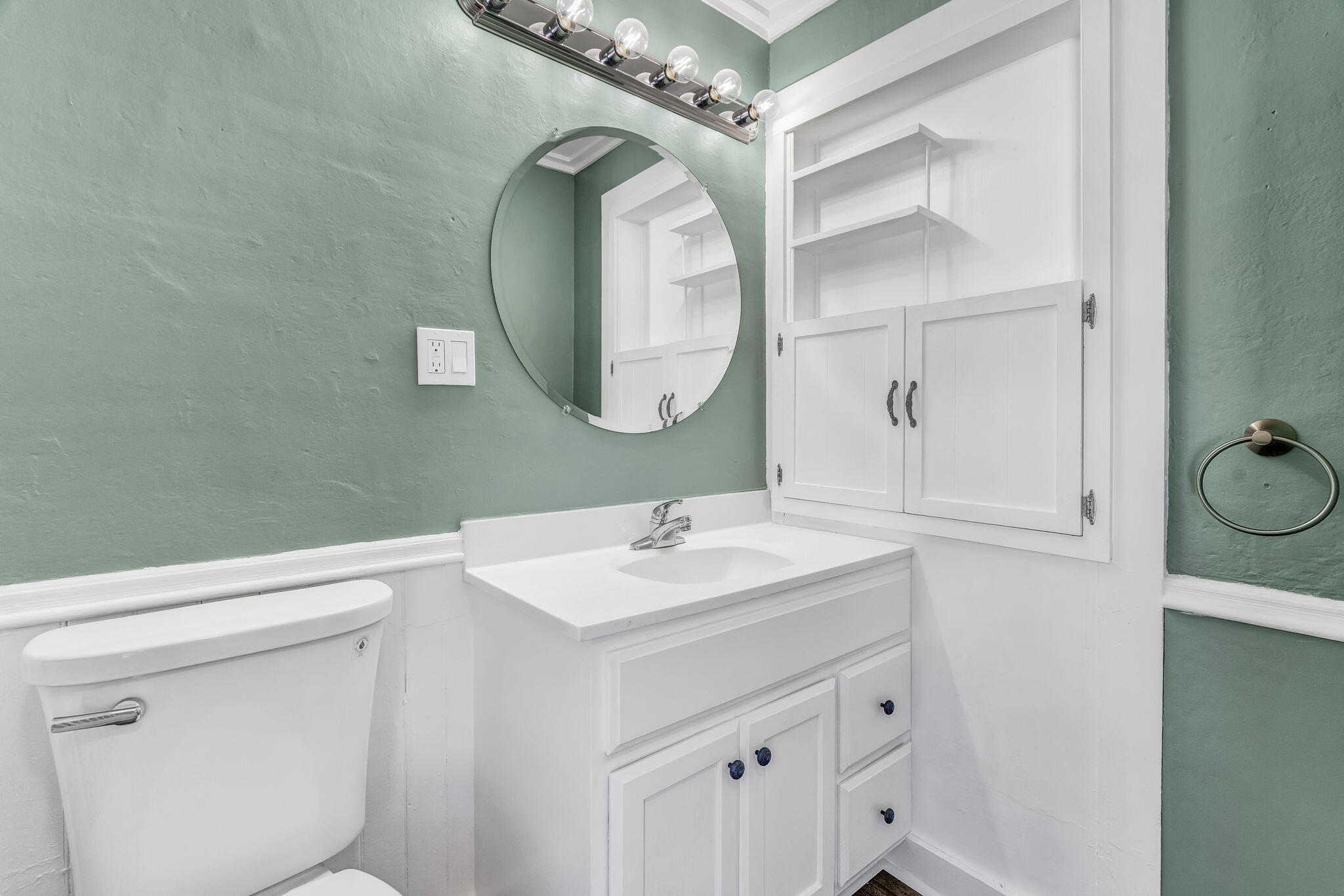 327 Essex Street Bangor ME 04401