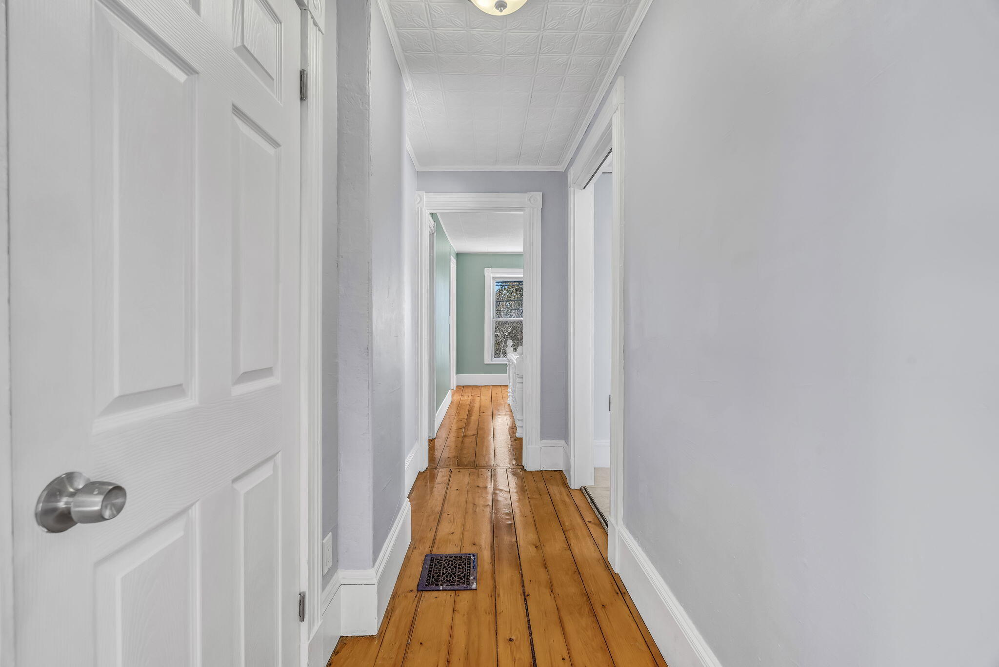 327 Essex Street Bangor ME 04401