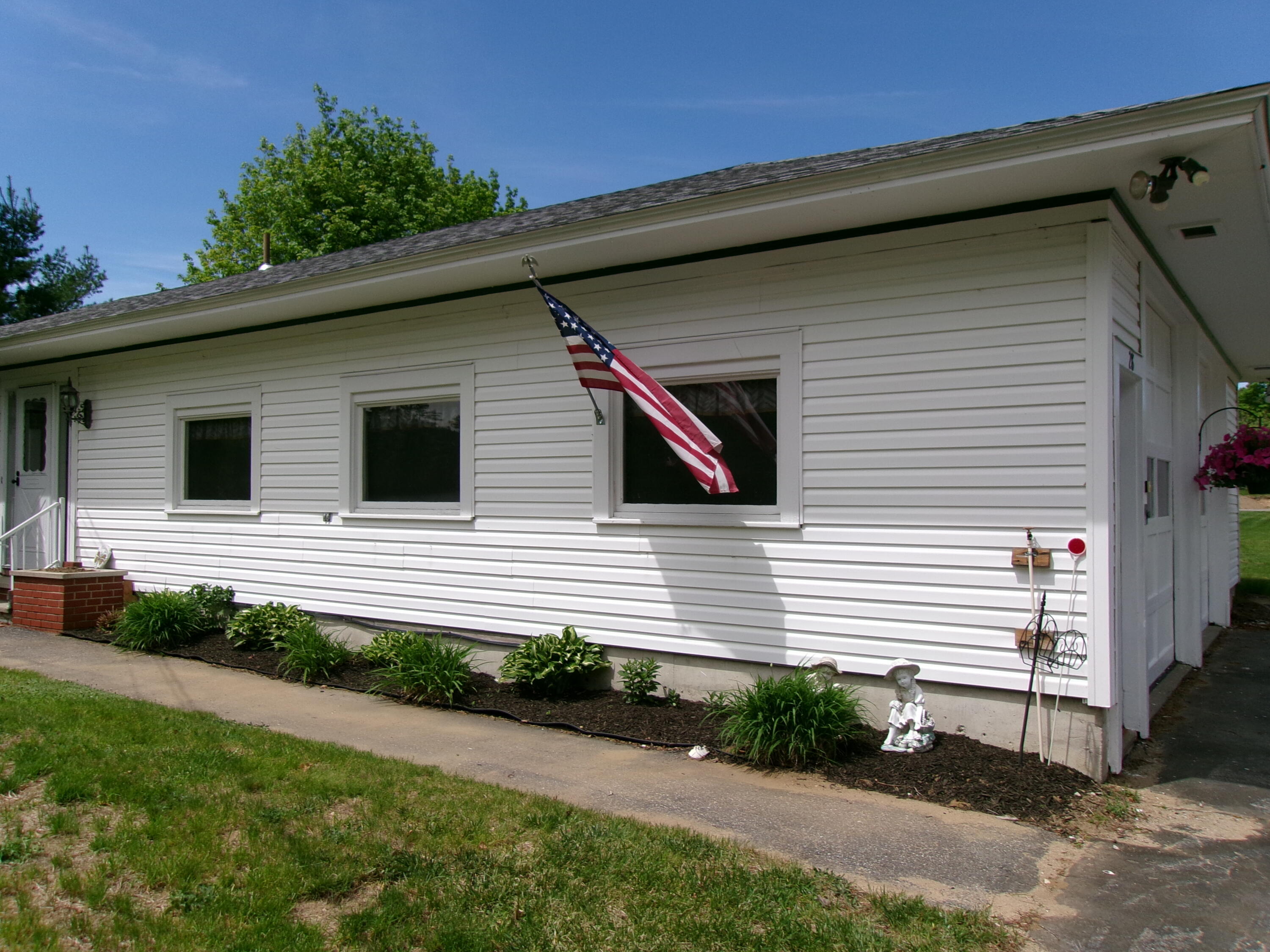 28 Keith Street Livermore ME 04253