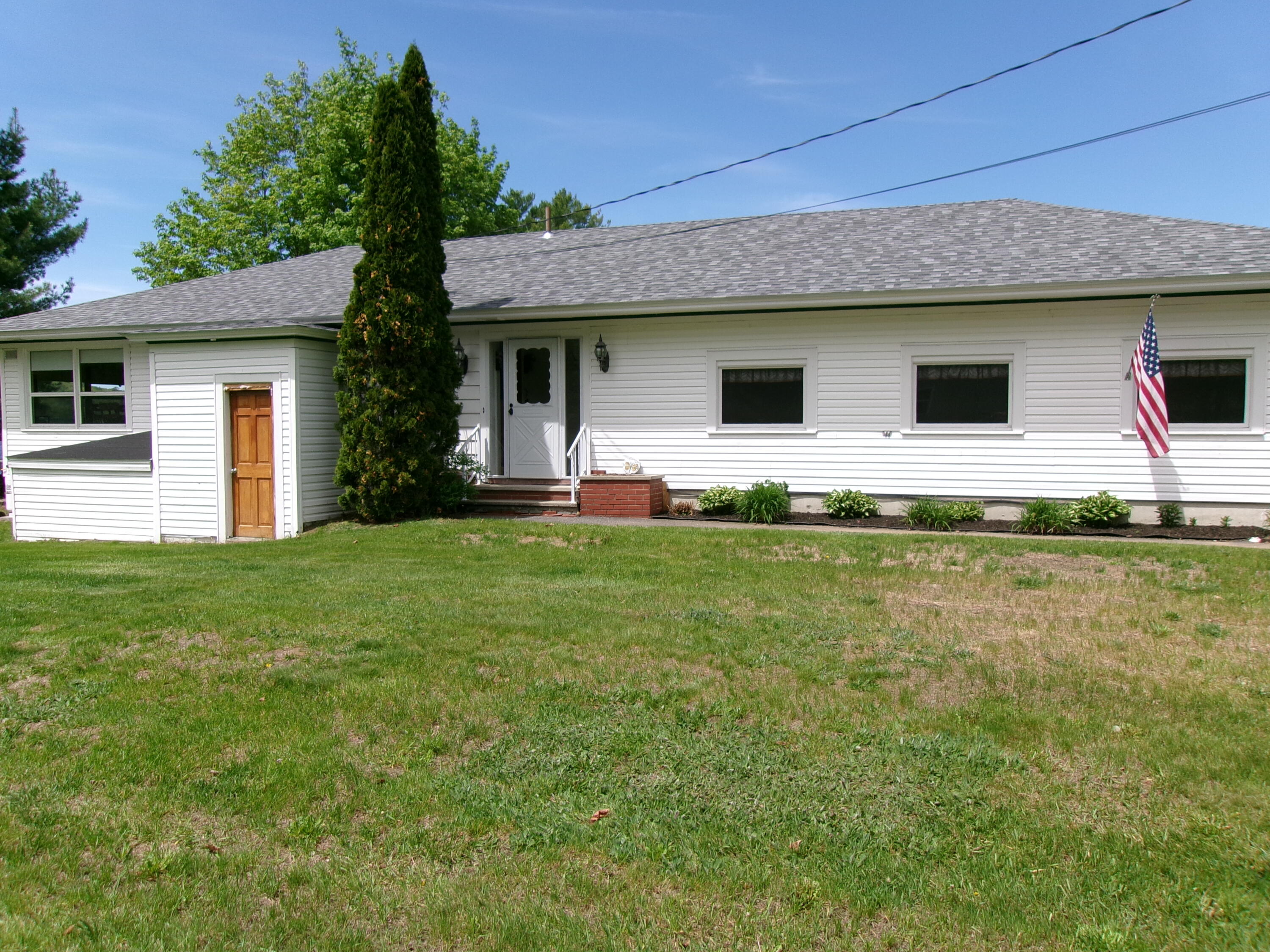 28 Keith Street Livermore ME 04253