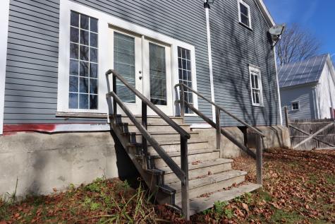 25 Maple Street Skowhegan ME 04976