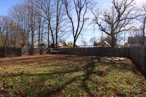 25 Maple Street Skowhegan ME 04976