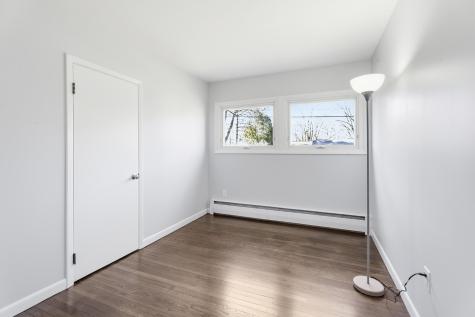 12 Sunset Drive Orono ME 04473