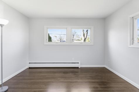 12 Sunset Drive Orono ME 04473