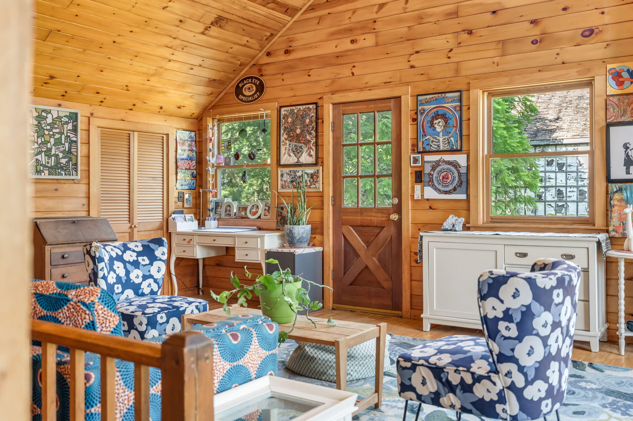 424 Molyneaux Road Camden ME 04843