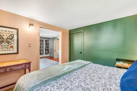 424 Molyneaux Road Camden ME 04843