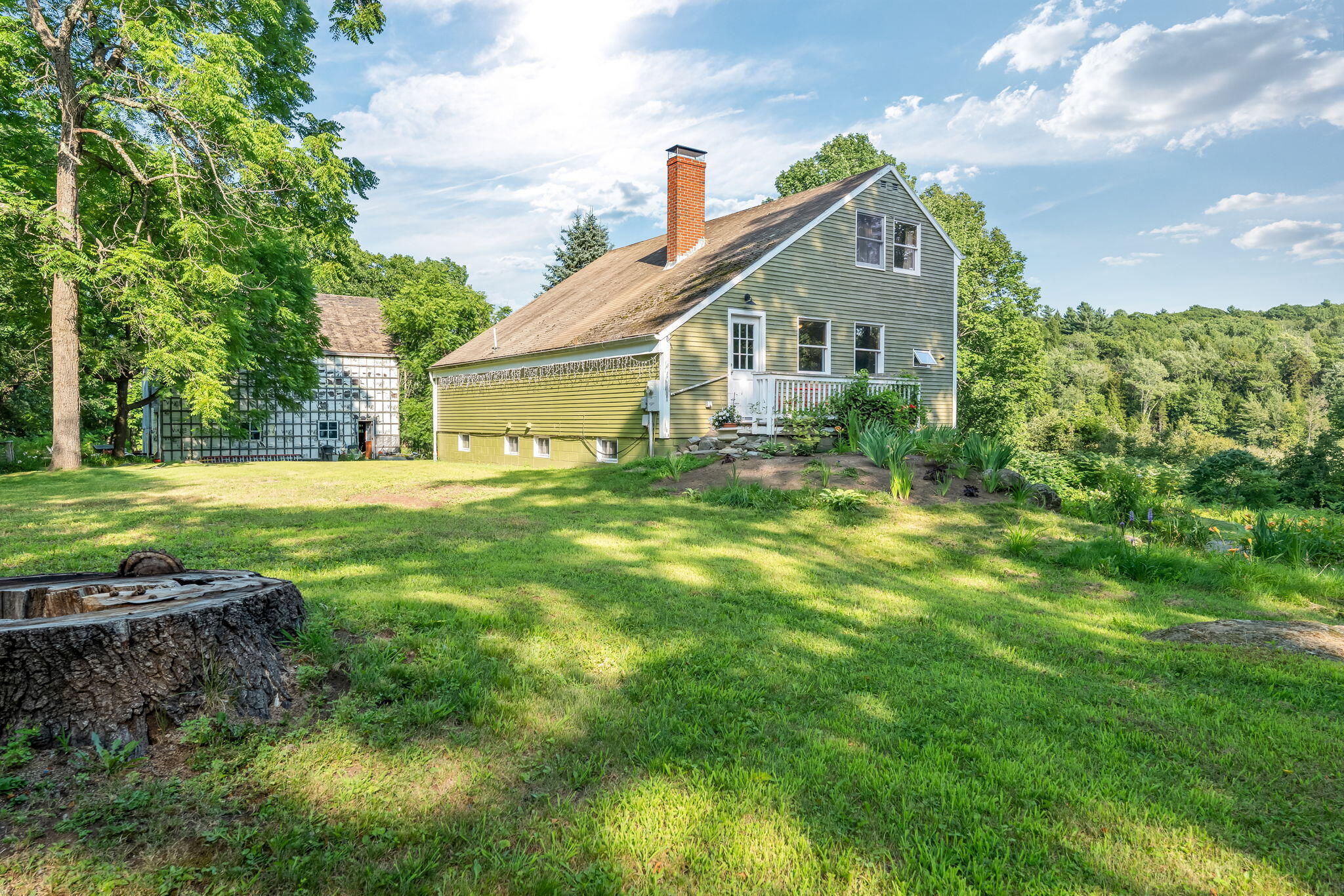 424 Molyneaux Road Camden ME 04843