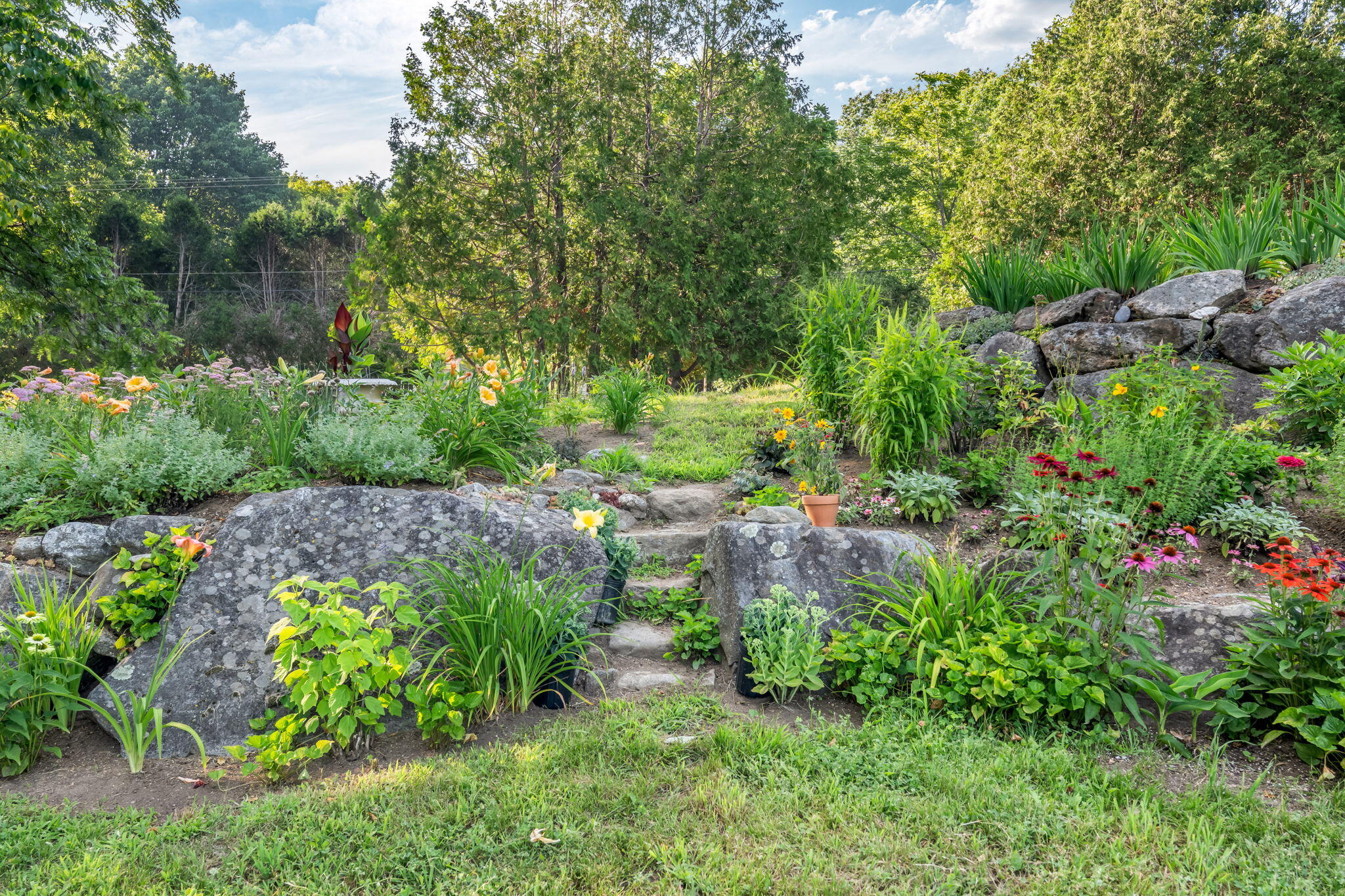 424 Molyneaux Road Camden ME 04843