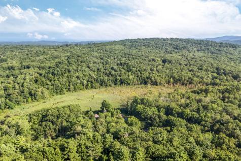 424 Molyneaux Road Camden ME 04843