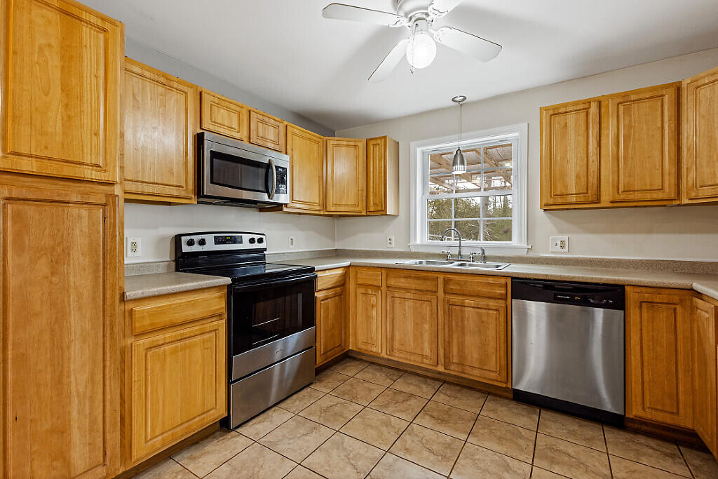 11 Trask Road E Benton ME 04901