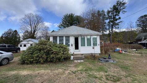 8 Pleasant Street Fryeburg ME 04037