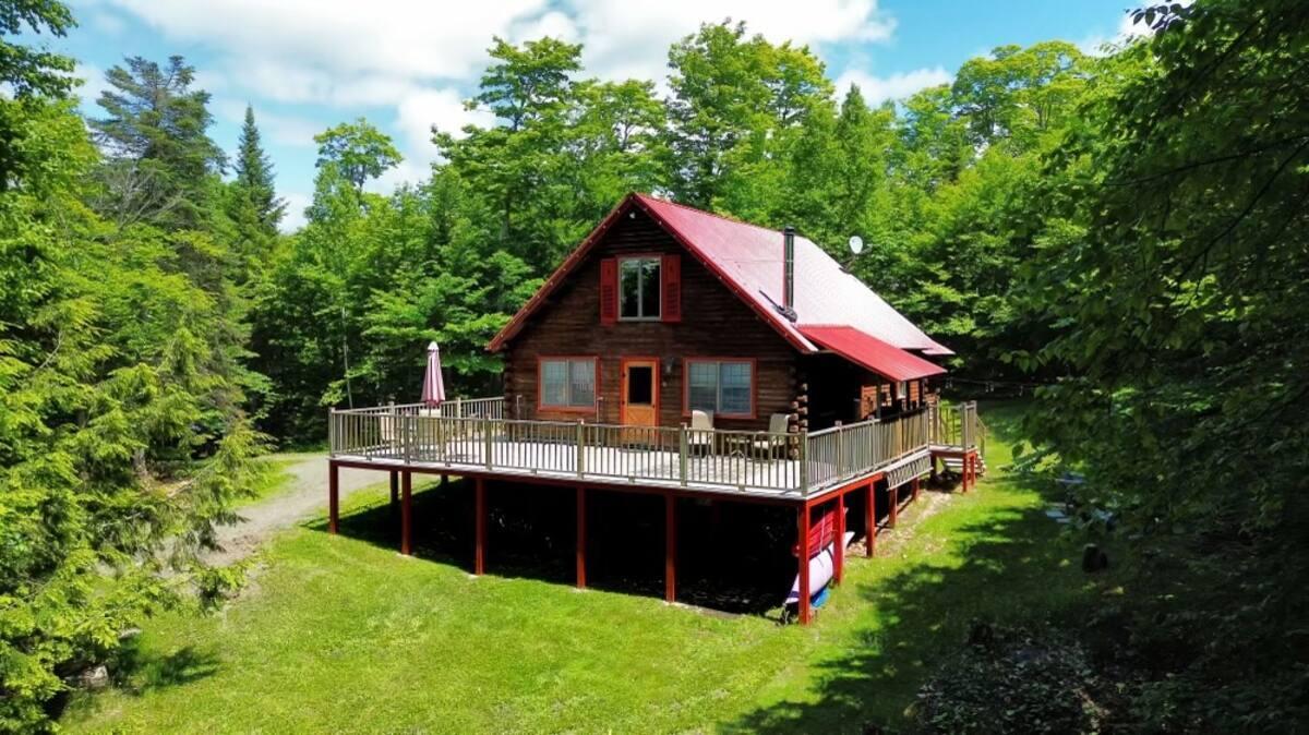 29 Davis Ridge Road Harfords Point Twp ME 04442