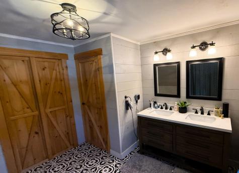 8 Powell Lane Friendship ME 04547