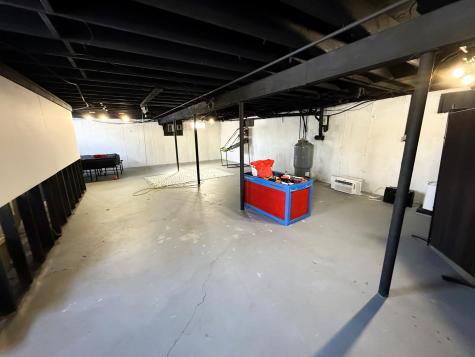 8 Powell Lane Friendship ME 04547