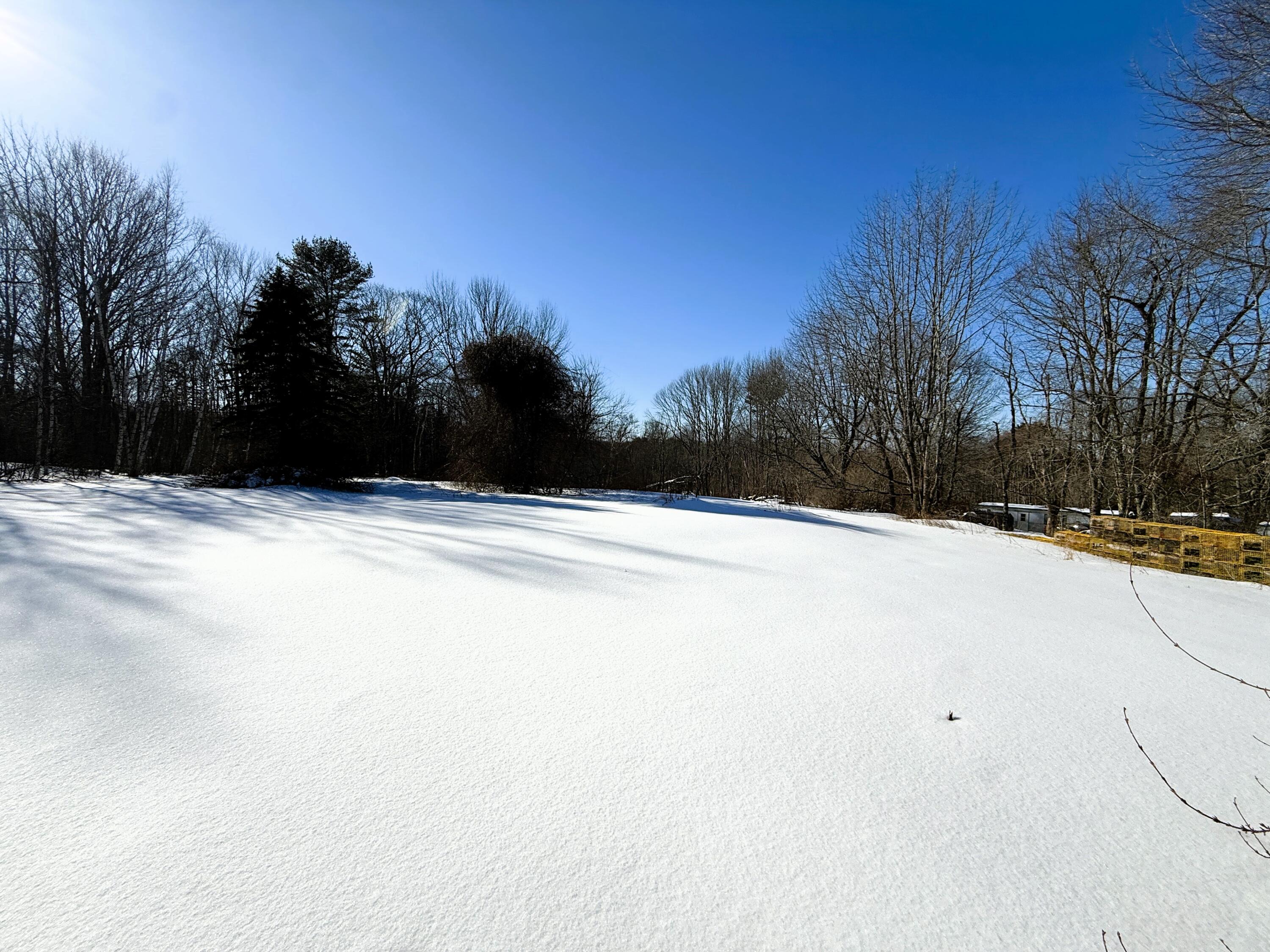 8 Powell Lane Friendship ME 04547