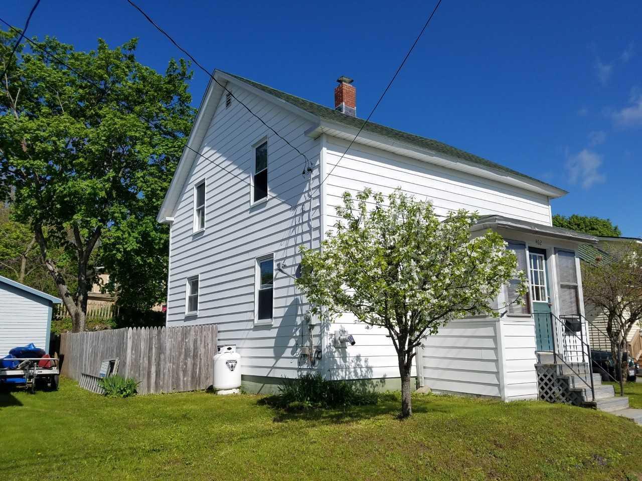 462 Aroostook Avenue Millinocket ME 04462