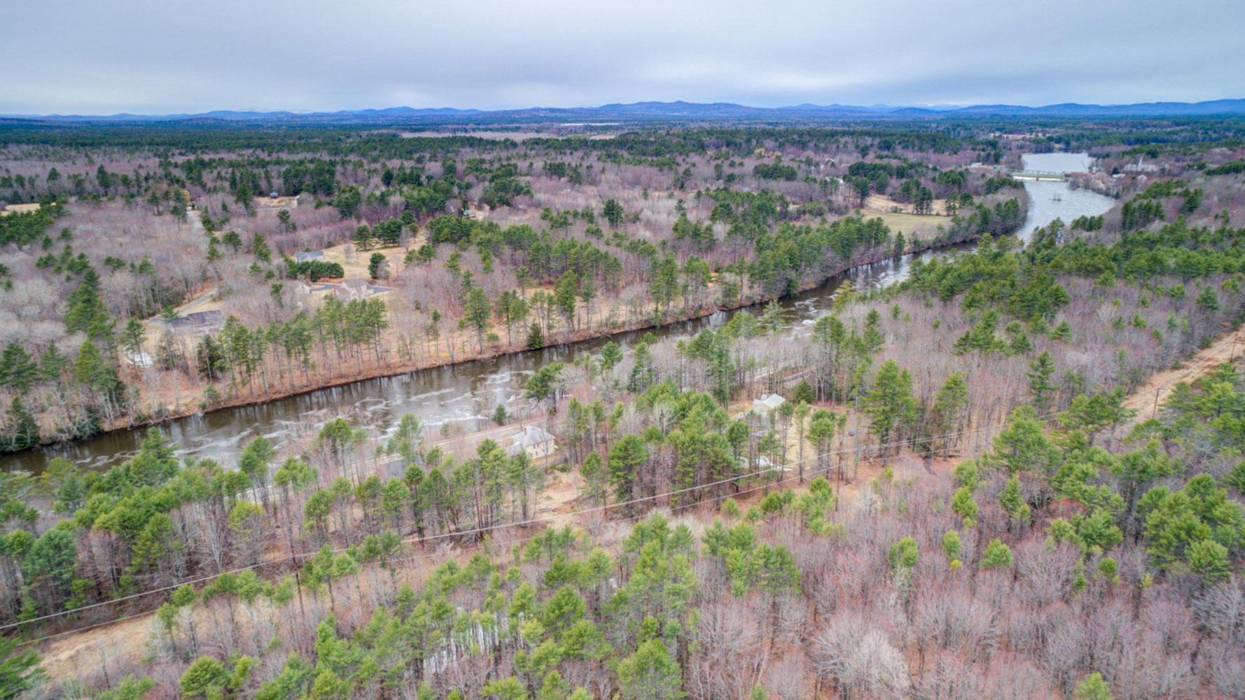 196 River Road Buxton ME 04093