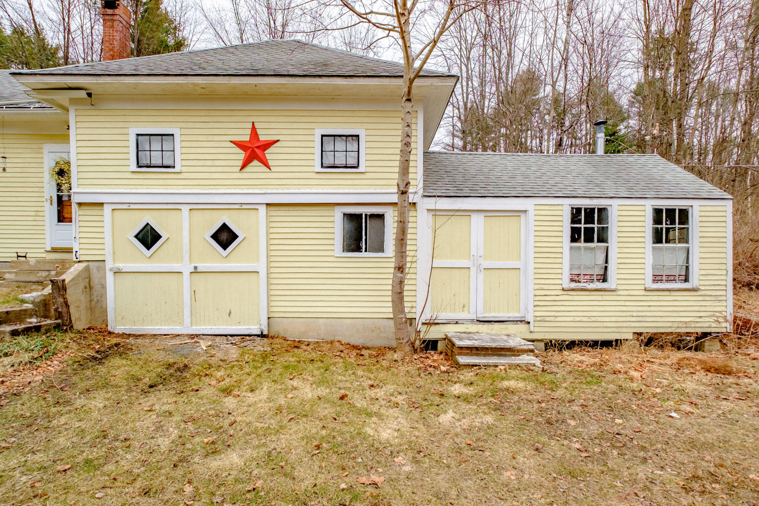 196 River Road Buxton ME 04093