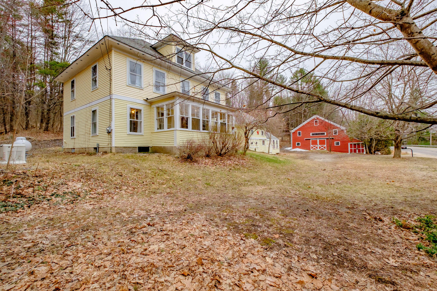 196 River Road Buxton ME 04093