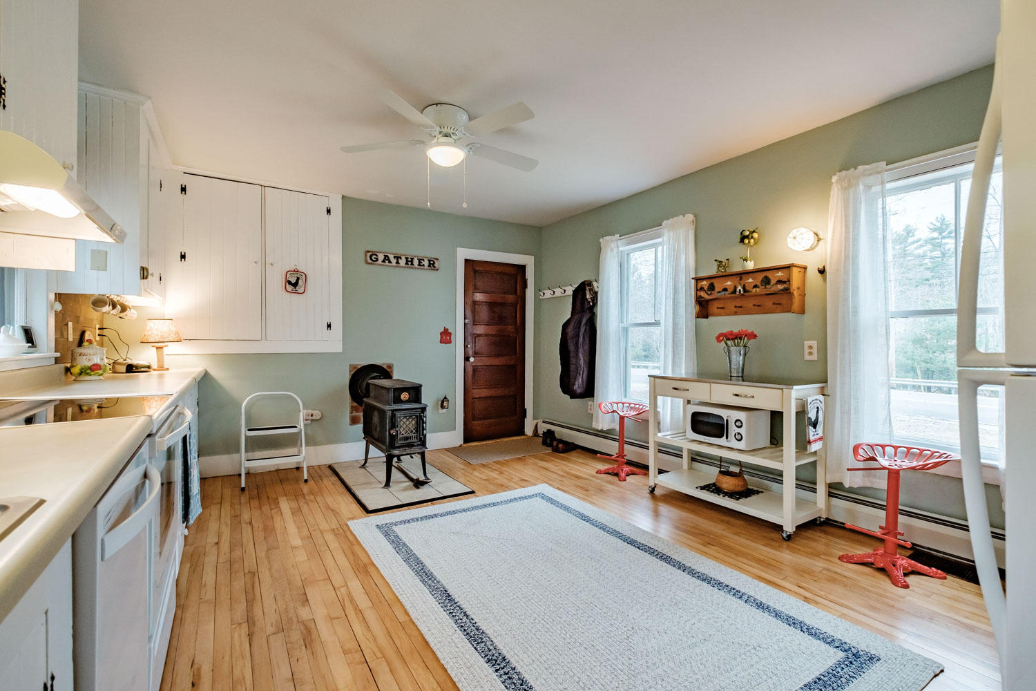 196 River Road Buxton ME 04093