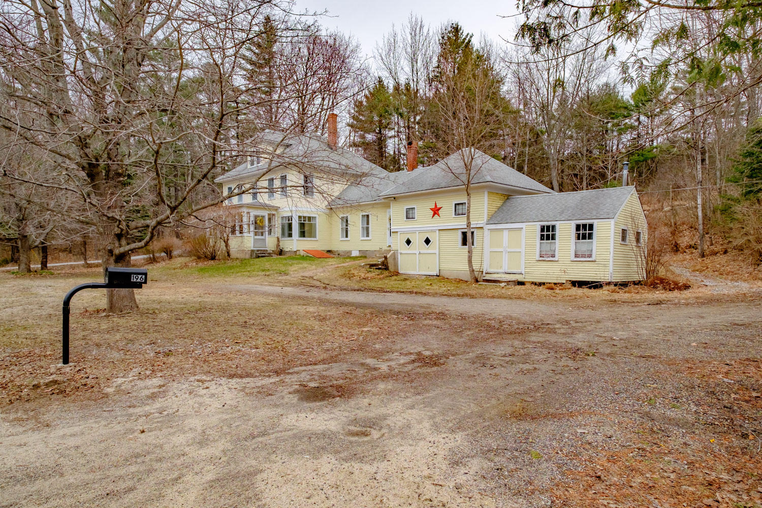 196 River Road Buxton ME 04093