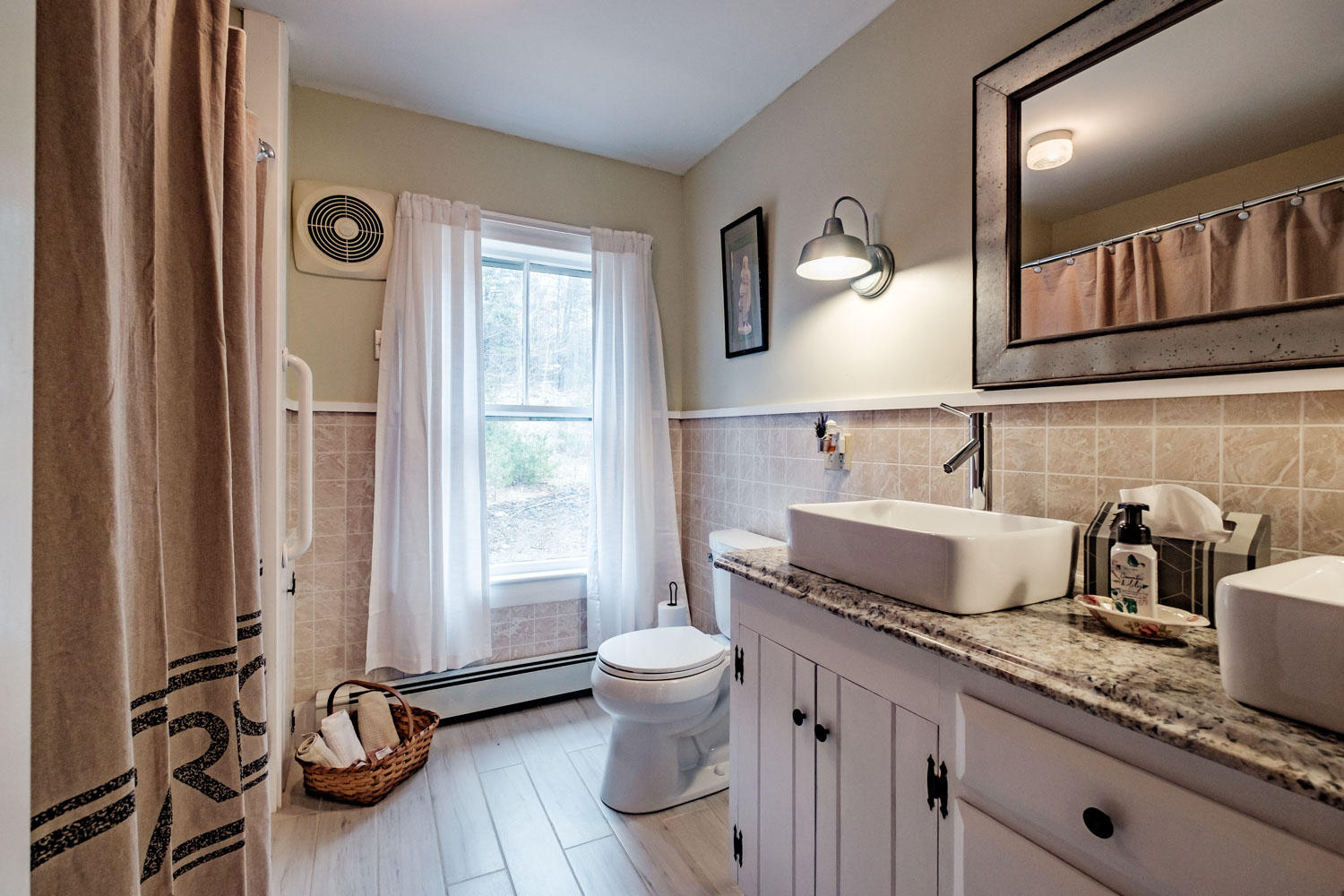 196 River Road Buxton ME 04093