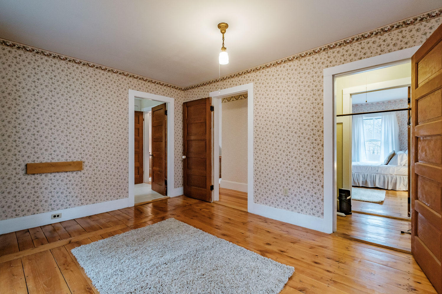 196 River Road Buxton ME 04093