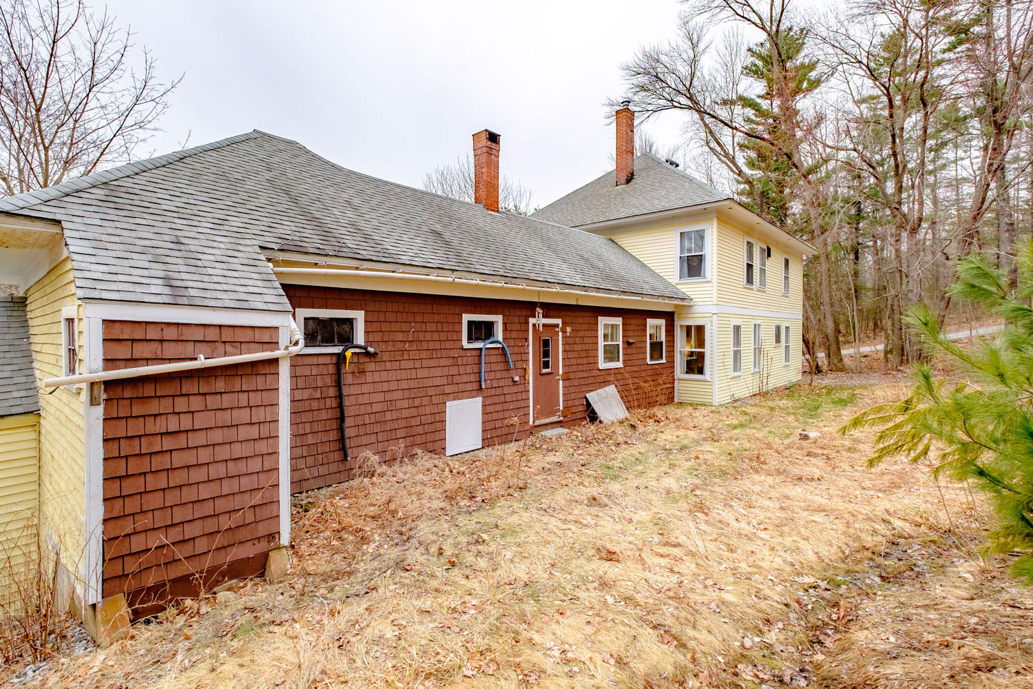 196 River Road Buxton ME 04093