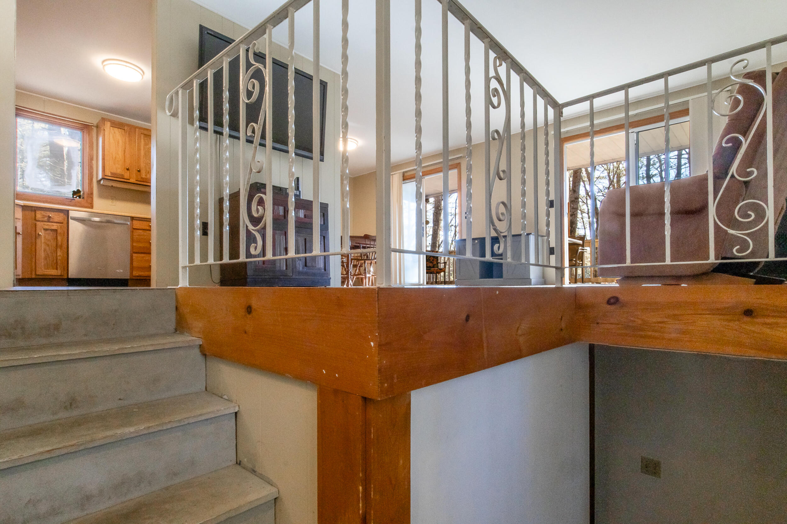 157 Silver Lane Limerick ME 04048