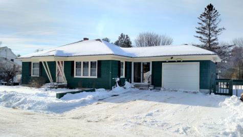 12 Howe Street Auburn ME 04210
