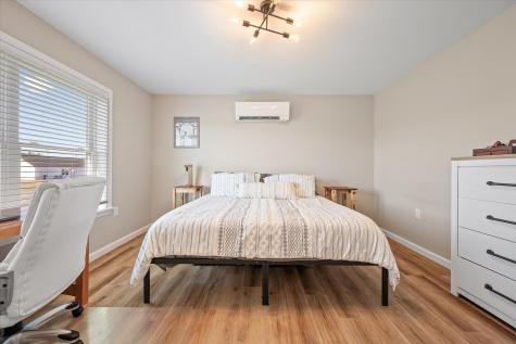 45 Stearns Farm Road Hampden ME 04444