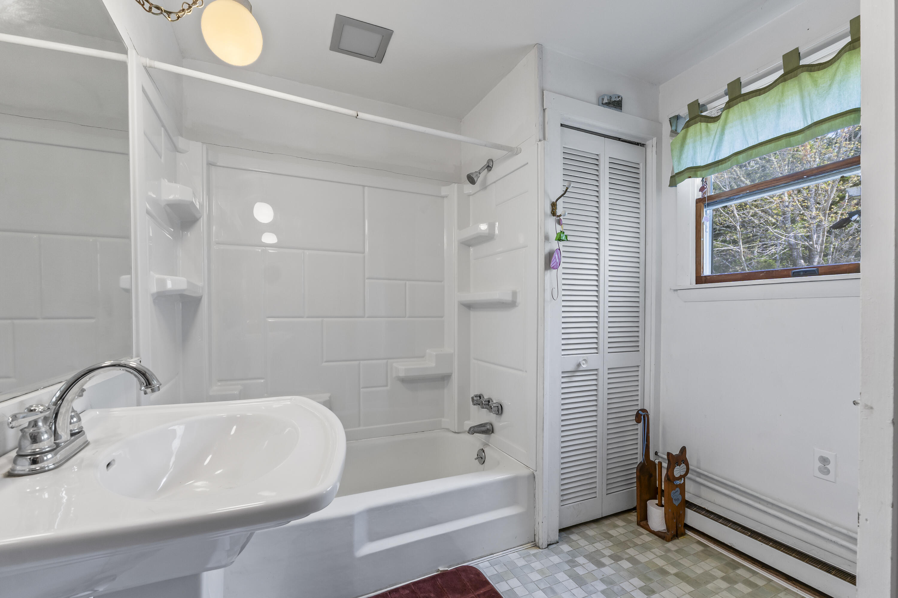 37 Spar Cove Road Phippsburg ME 04562
