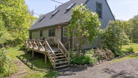 15 Feylers Corner Road Waldoboro ME 04572