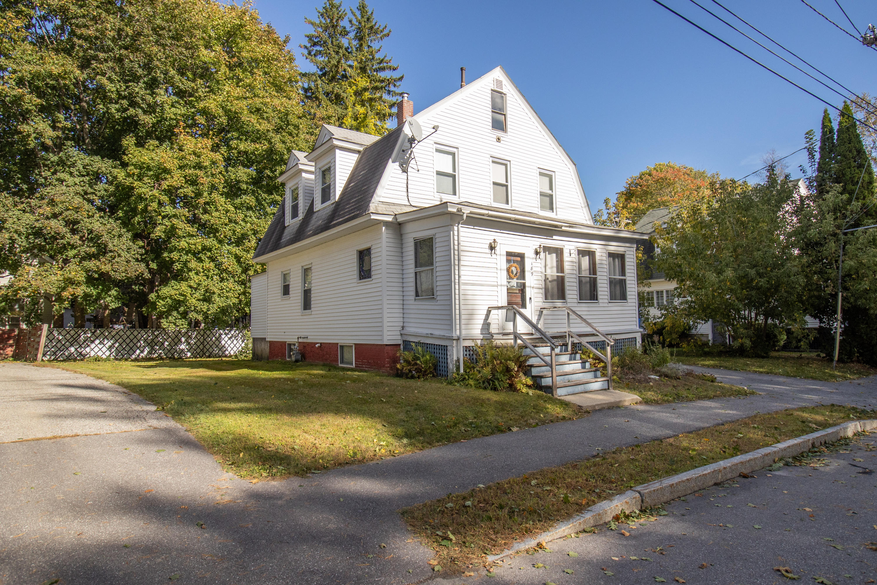 189 Winter Street Auburn ME 04210