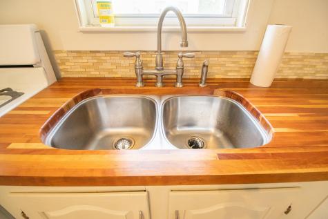 189 Winter Street Auburn ME 04210